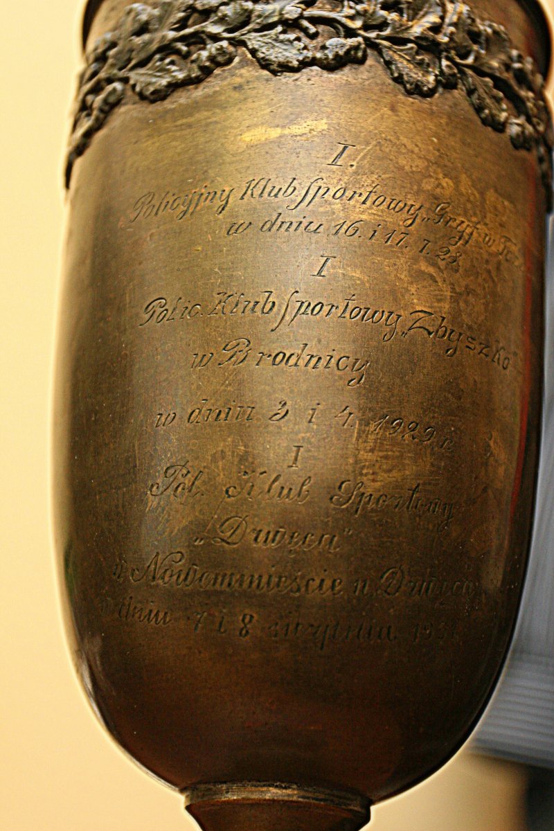 Puchar wędrowny za osiągnięcia sportowe Policji Państwowej od 1928r.