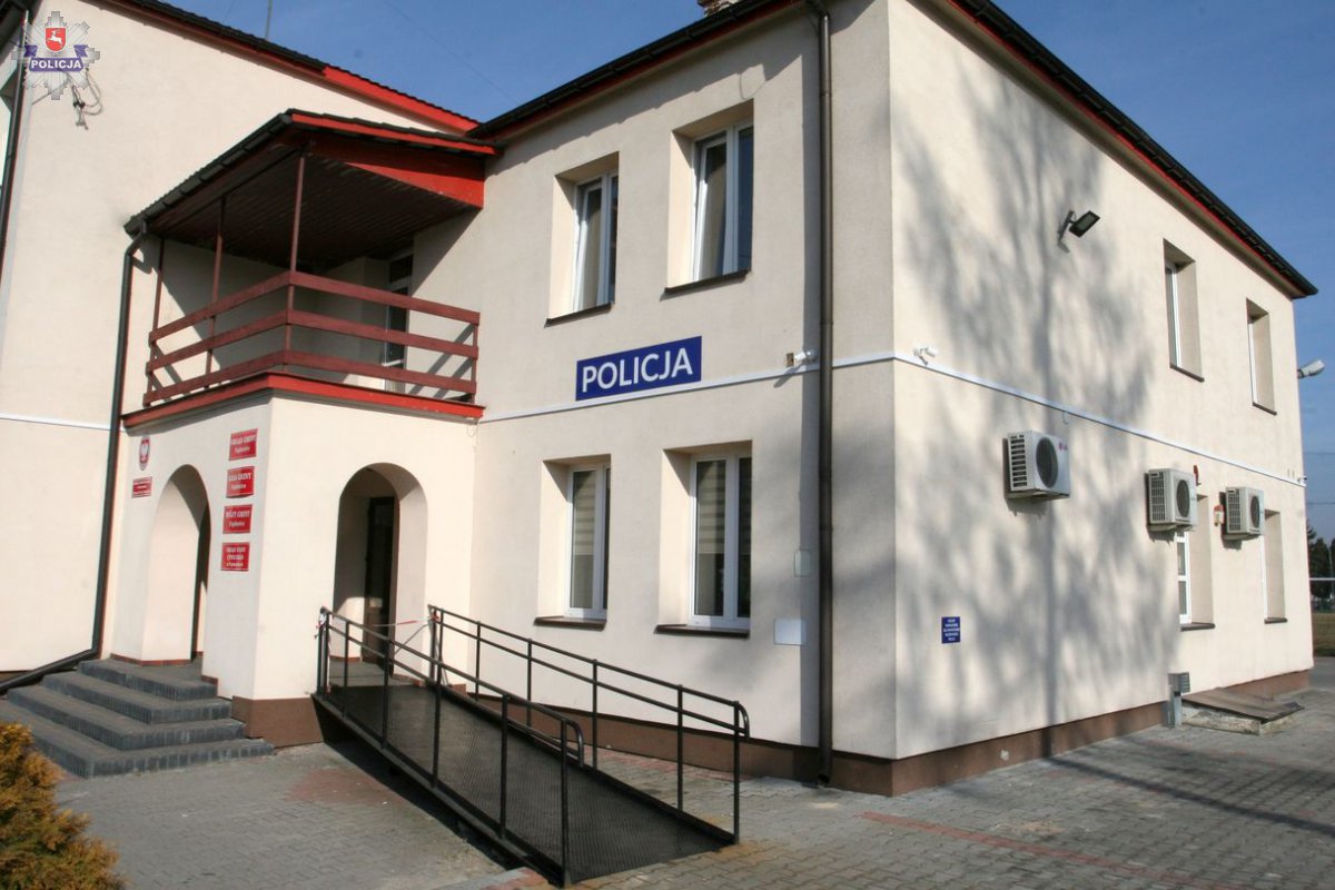 budynek Posterunku Policji w Fajsławicach 