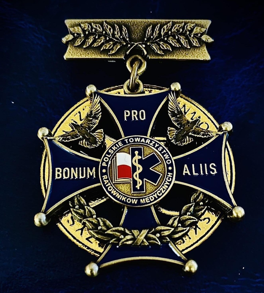 Krzyż Zasługi Bonum Pro Aliis (dobry dla innych
