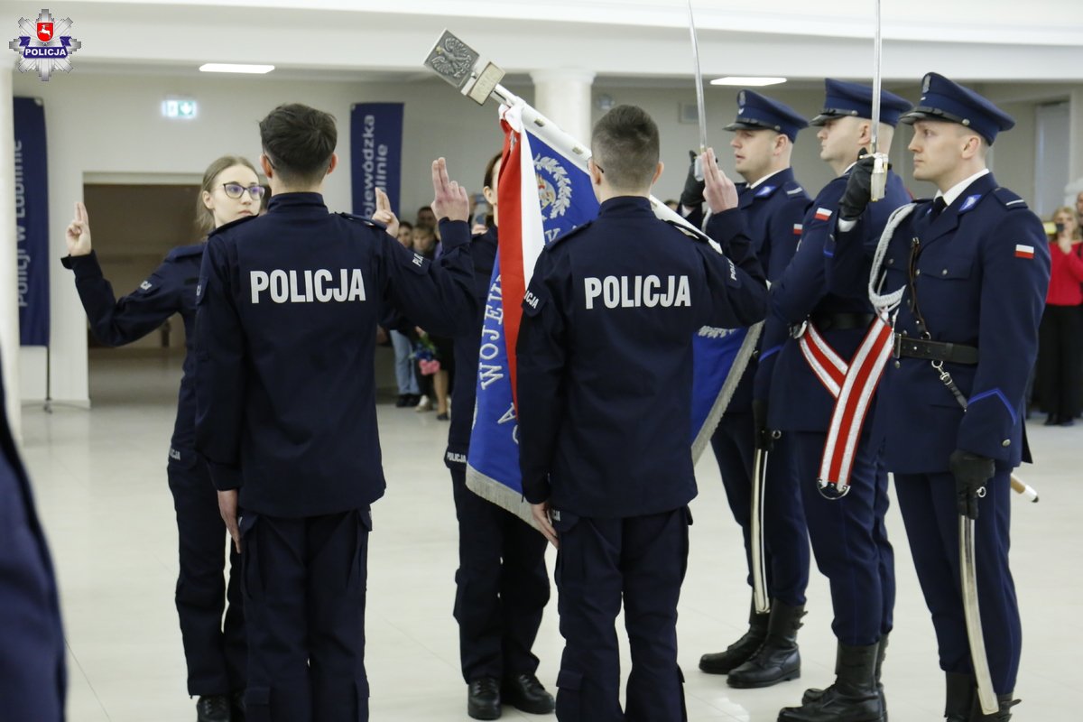 Nowi Funkcjonariusze W Szeregach Policji Lubelskiej - Galerie - Policja ...