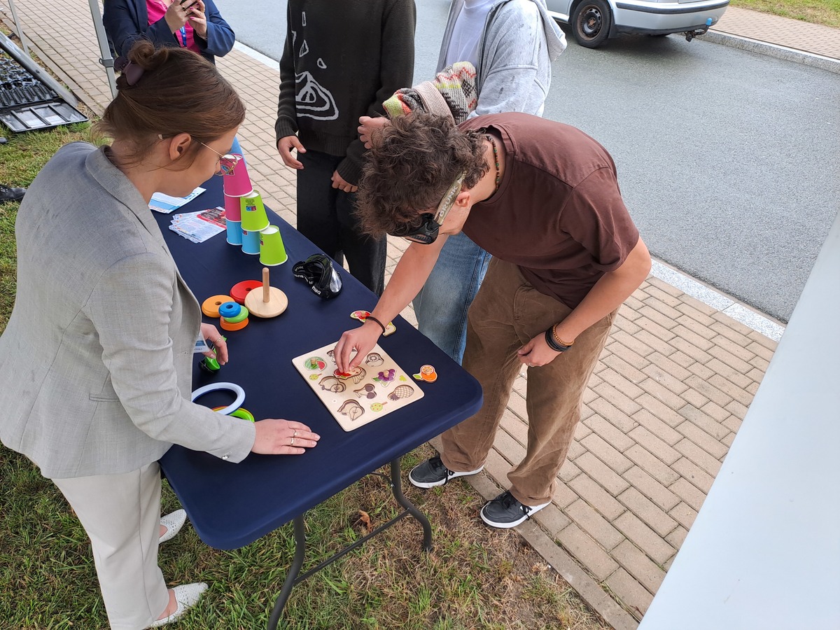 stoisko podczas inauguracji akcji 