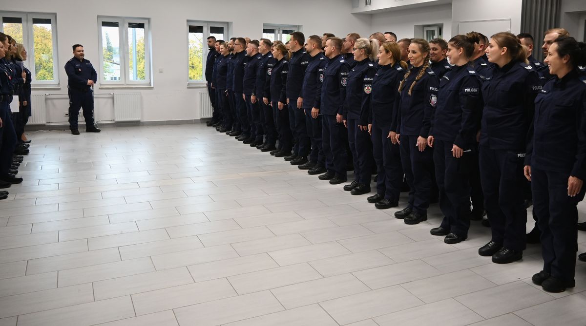 kursanci podczas zakończenia kursu