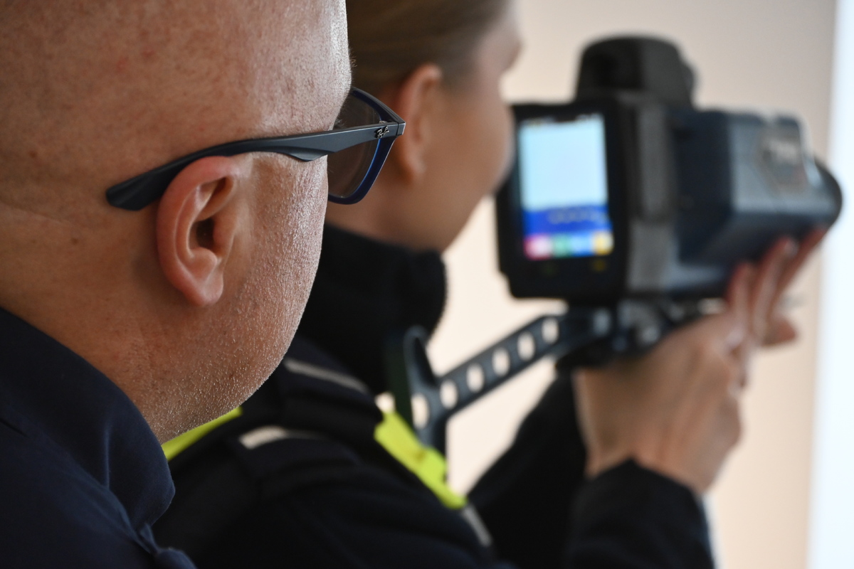 Zakończony kurs specjalistyczny z obsługi ręcznych mierników prędkości