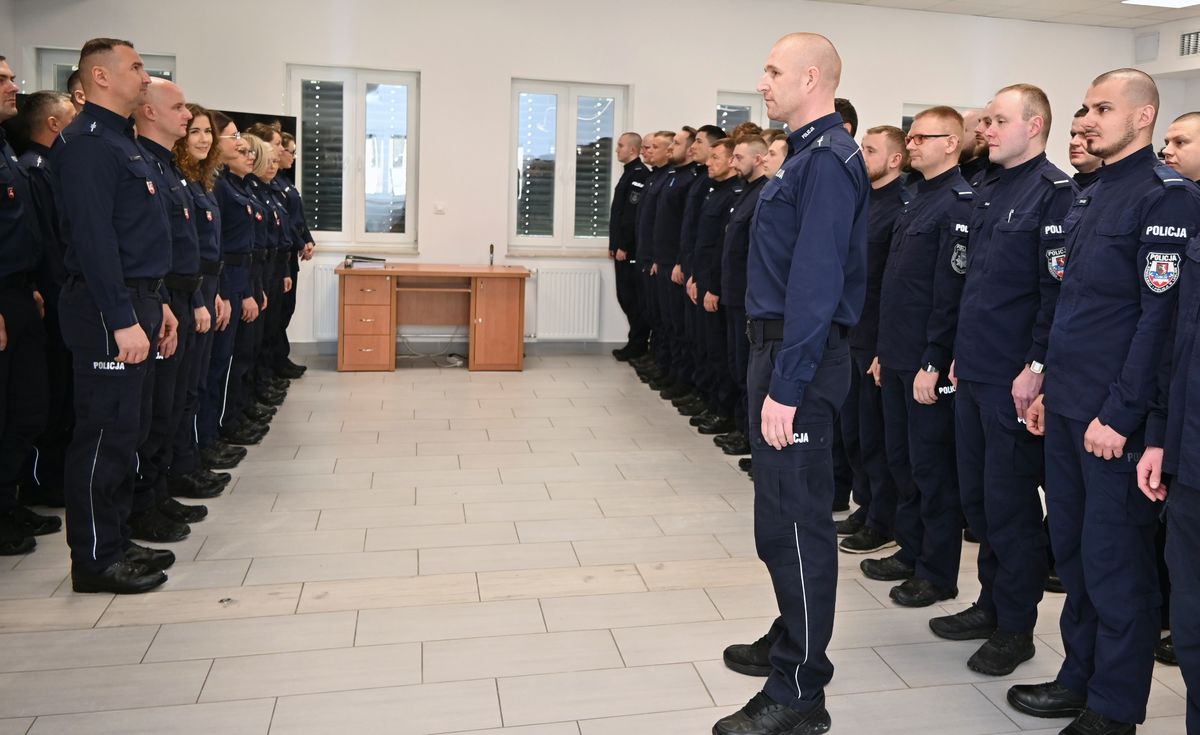 kadra dydaktyczna ośrodka i uczestnicy szkolenia