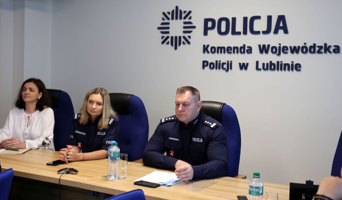 INSPEKTOR TOMASZ GIL Komendant Wojewódzki Policji w Lublinie podczas spotkania