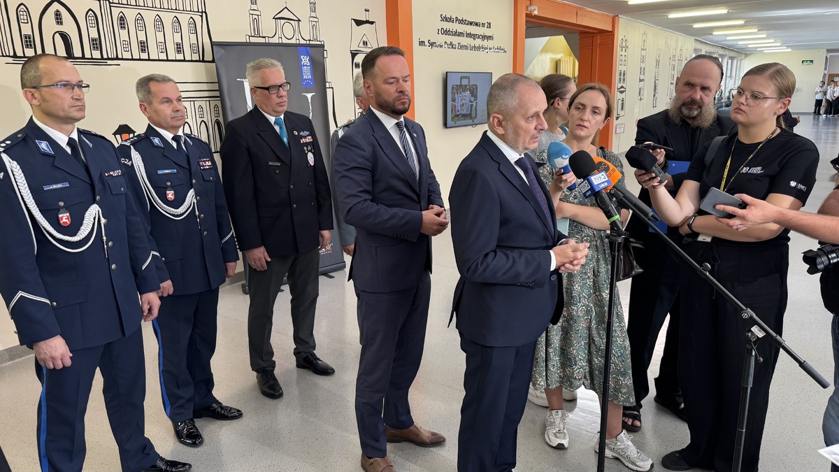 Wojewódzka inauguracja nowego roku szkolnego odbyła się w Zespole Szkolno-Przedszkolnym nr 5 w Lublinie z udziałem przedstawicieli władz rządowych, służb i instytucji.