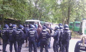 Szkolenie policjantów oddziału prewencji w Berlinie