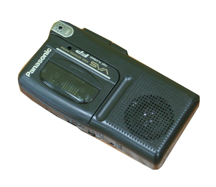  Dyktafon kasetowy PANASONIC