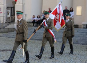 fot. poczet sztandarowy Wojska Polskiego