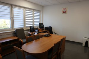 Gabinet komendanta komisariatu policji w Rejowcu Fabrycznym.