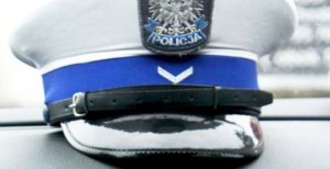 czapka policjantów ruchu drogowego