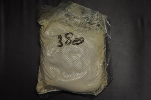 Zabezpieczona amfetamina w foliowej torebce