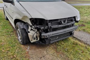 uszkodzony pojazd vw caddy