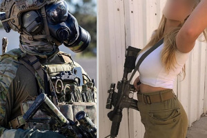 Kolaż zdjęć które przedstawia kobietę w mundurze i masce gazowej oraz kobietę z karabinem.