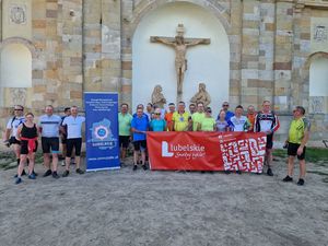 rowerzyści w św. Krzyżu