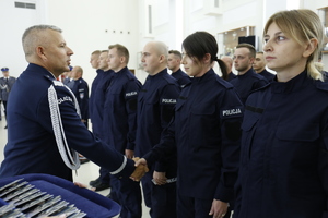 Komendant Wojewódzki Policji w Lublinie gratuluje wstąpienia do służby.