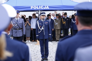 Komendant Wojewódzki Policji w Lublinie zwraca się do funkcjonariuszy &quot;Czołem Policjanci&quot;.