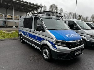 nowy furgon Policji