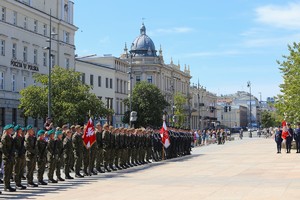 uroczystość święta Wojska Polskiego na placu w Lublinie