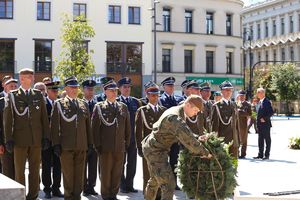 uroczystość święta Wojska Polskiego na placu w Lublinie