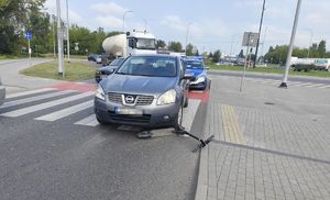 Zderzenie pojazdu osobowego  z hulajnogą.