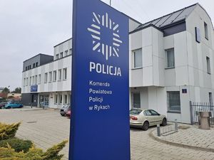 zdjęcie budynku Komendy Powiatowej Policji w Rykach