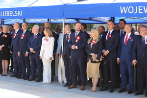 delegacje podczas uroczystości
