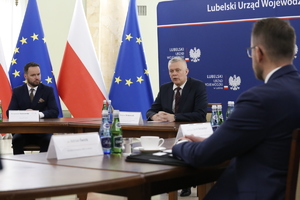 odprawa służb w Lubelskim Urzędzie Wojewódzkim