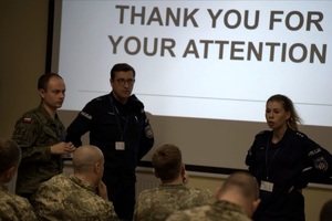 policjanci podczas wykładu