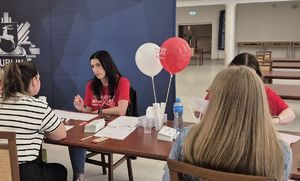 pracownicyi podczas rejestracji dawców szpiku