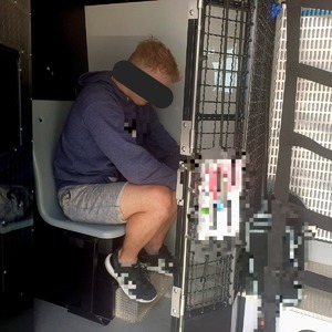 zatrzymany w samochodzie