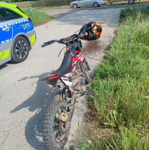 motocykl i radiowóz