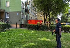 policjant na miejscu zdarzenia