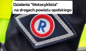 naszywka z literą R w rombie