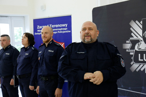 I Zastępca Komendanta Wojewódzkiego Policji w Lublinie inspektor Olgierd Oleksiak i policjanci z komisji konkursowej