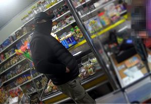 wizerunek sprawcy sklepowego rozboju
