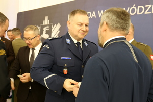 uczestnicy spotkania opłatkowego służb mundurowych na SALI