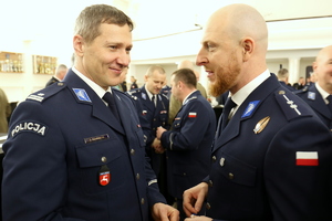 uczestnicy spotkania opłatkowego służb mundurowych na SALI