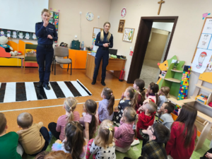 policjantki i dzieci