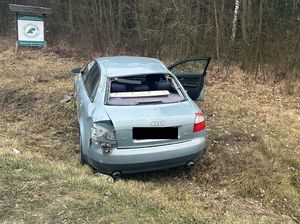 uszkodzony samochód