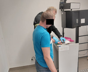 zatrzymany mężczyzna za przestępstwa narkotykowe