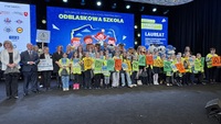 uczniowie Szkoły Podstawowej nr 4 przy Zespole Szkół Ogólnokształcących w Świdniku- zwycięzcy konkursu