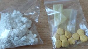 dwie dilerki z narkotykami