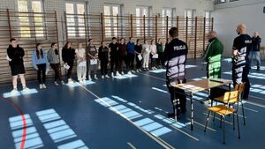 Próbne testy sprawnościowe dla uczniów klas mundurowych