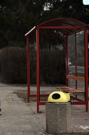 uszkodzony przystanek w Hrubieszowie