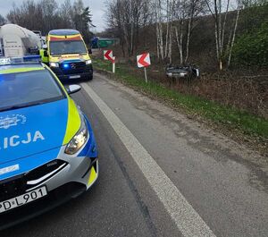 służby na miejscu wypadku