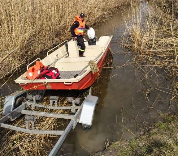 poszukiwania prowadozne na łódce