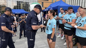 I miejsce zajęła mł. asp. Irena Szymanek z Wydziału do walki z Przestępczością Ekonomiczną KWP w Lublinie z okazji stulecia sportu w policji.
