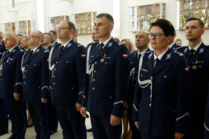 Policjanci wyróżnieni do otrzymania wyższego stopnia.