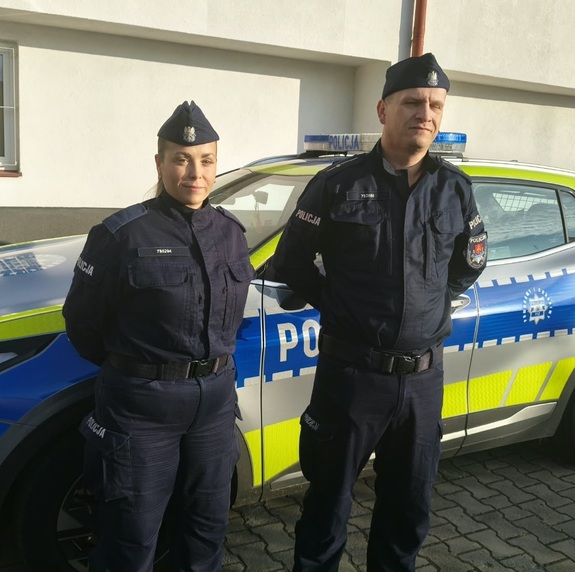 umundurowani policjanci